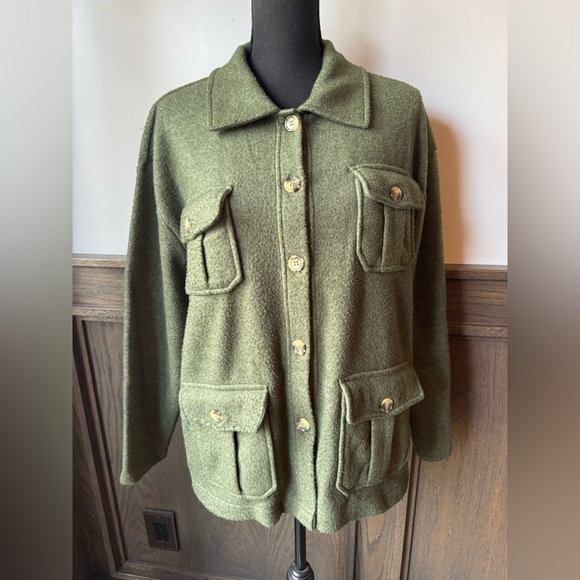 one step up Tops - One Step Up performance soft button up fleece Olive Green Jacket medium